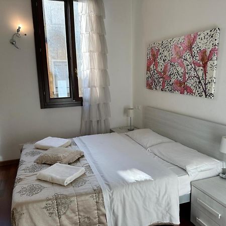 Ca' Degli Specchieri Hotell Venezia Eksteriør bilde